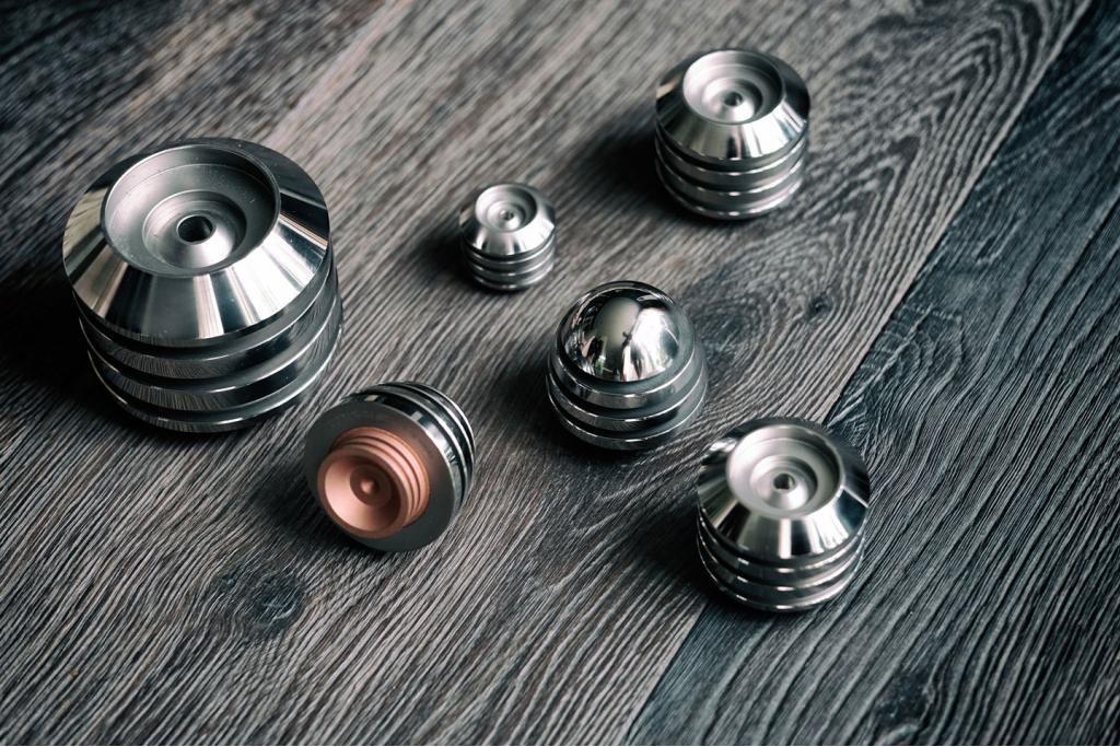 phiTon_resonaTors | Natürlicher Klang entsteht, wenn Ordnung ihn trägt.