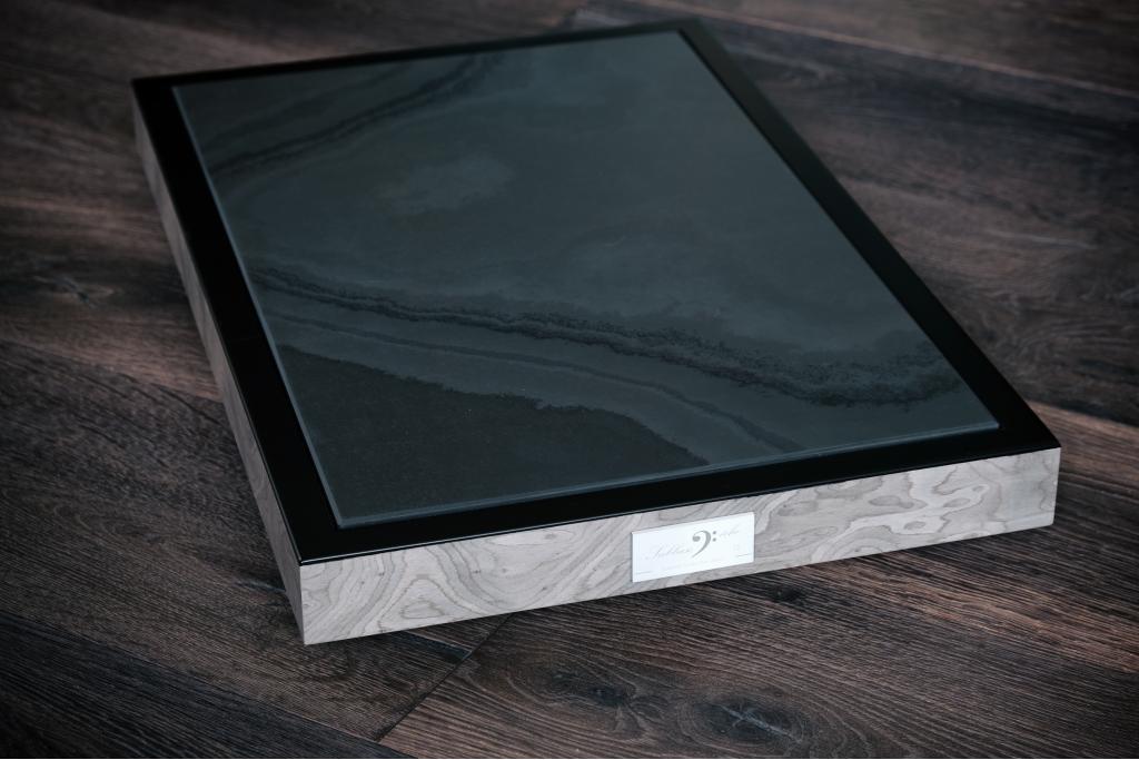 Subbase écho LS | Die beste Methode Lautsprecher aufzustellen, seit 20 Jahren.