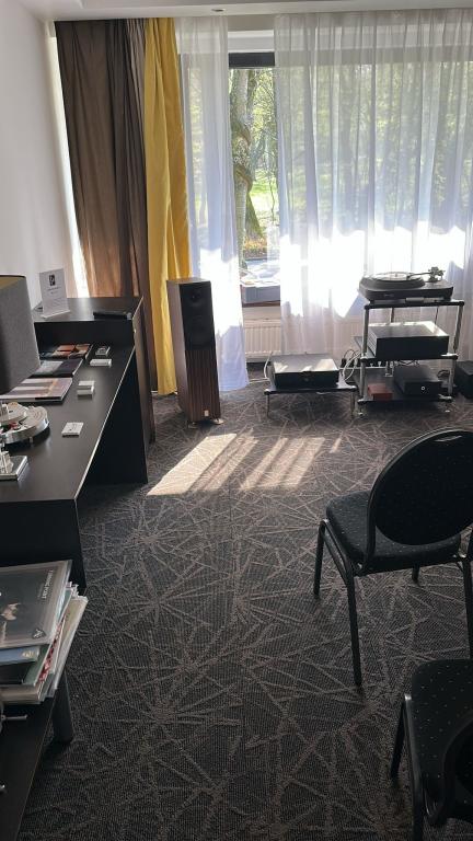 Vielen Dank für den Besuch beim Analogforum Moers Raum 006 Audio Offensive + Ultra Audio + Lansche  www.audio-offensive.de und www.berlin-hifi.de