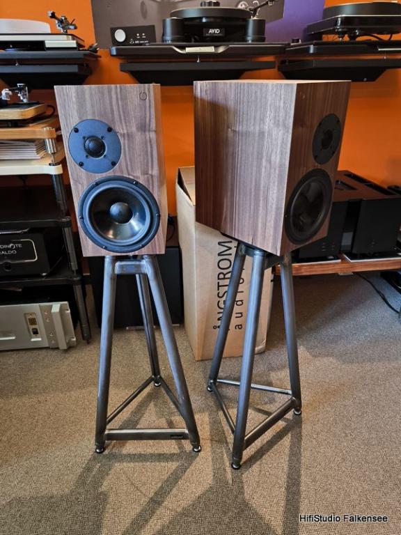 Die Oephi Ascendence 2  überzeugen in jeder Hinsicht ...schreibt Wolfgang Kemper in HifWei Statement