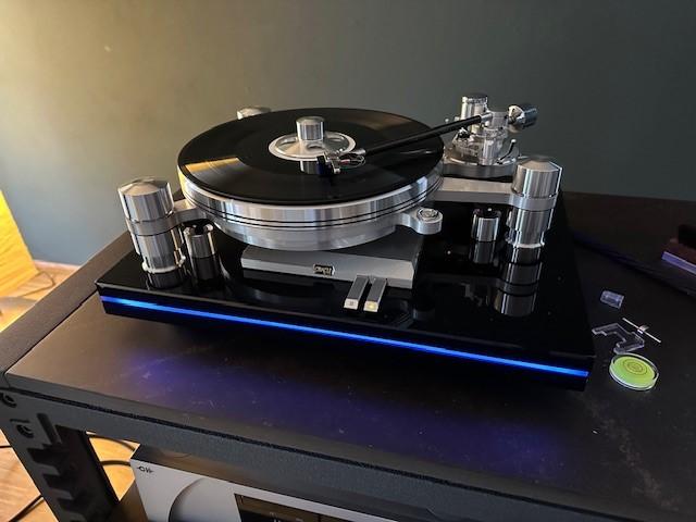 0% Finanzierung über 6, 10 oder 12 Monate für viele unserer Angebote möglich ! Oracle Delpphi MK VII Signature - www.berlin-hifi.de und www.audio-offensive.de