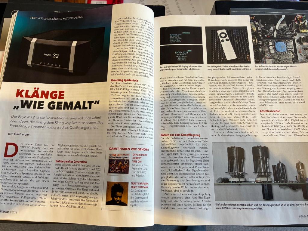 Kritik eher wie eine Liebeserklärung... - einfach phänominal...kein Amp für jeden - aber Musik pur ! www.audio-offensive.de und www.berlin-hifi.de