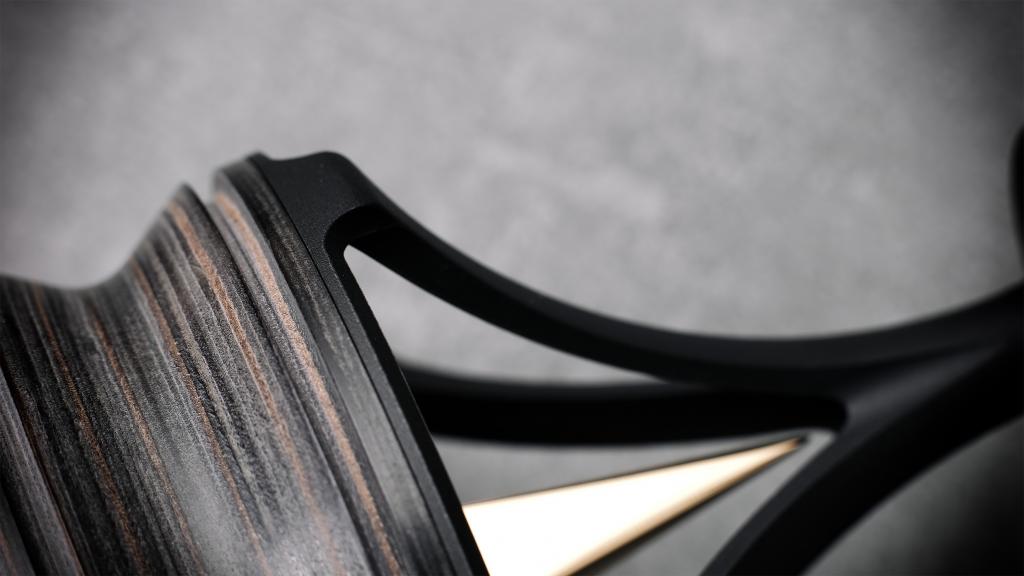 Preview | Crown of Equilibrium Crown of Equilibrium