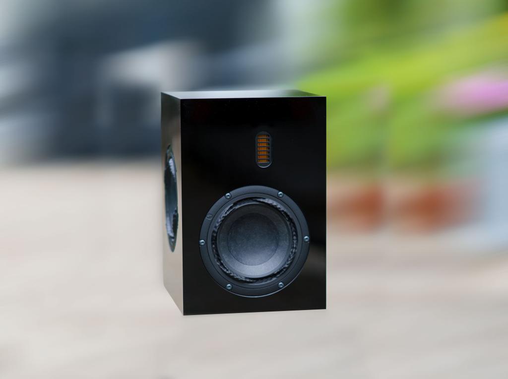 WOLF VON LANGA® 11334 SERENDIPITY+. Sommer Edition 2026 schwarz Hochglanz. Wolf von Langa Premium High-End Lautsprecher