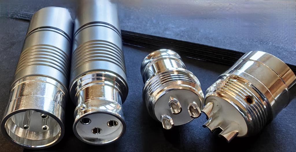 Feinsilber Referenz XLR-Stecker inkl. Supreme³ Lot Pure silver Reference XLR plugs