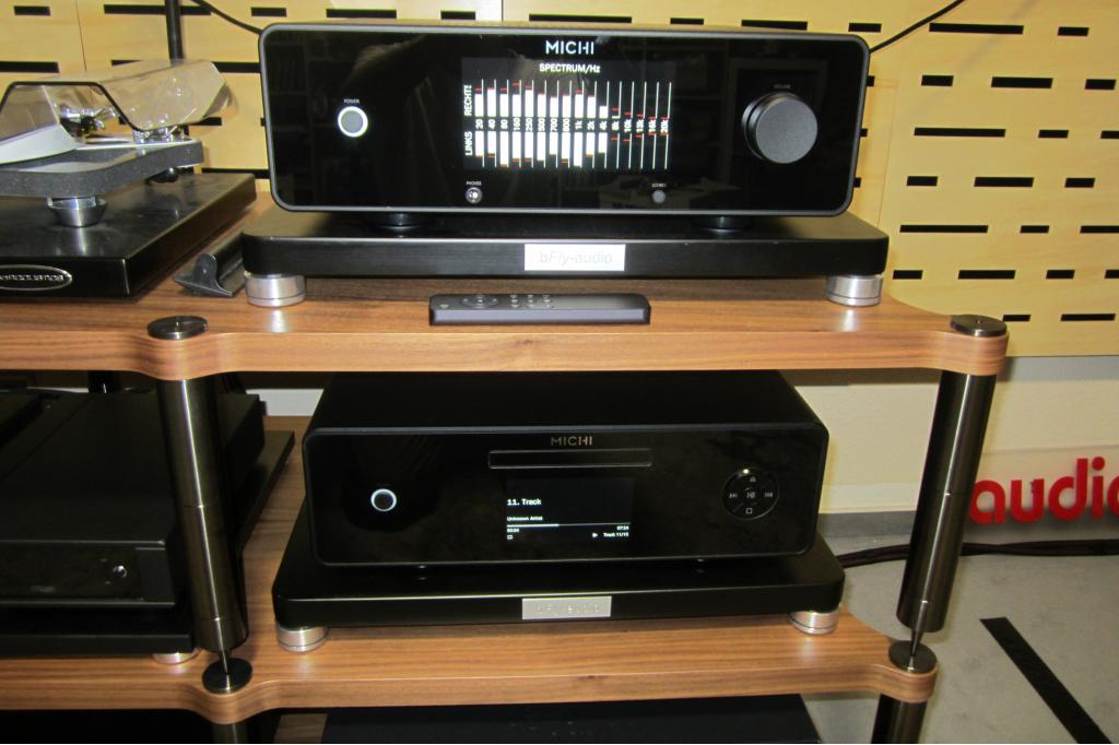 Michi Verstärker X430 und CD Spieler Q430 Michi