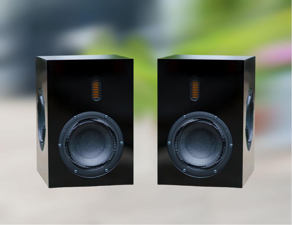 WOLF VON LANGA® 11334 SERENDIPITY+. Sommer Edition 2026 schwarz Hochglanz. Wolf von Langa Premium High-End Lautsprecher