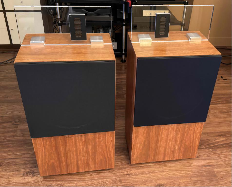 WOLF VON LANGA® Premium High End Lautsprecher. WVL STAGE+, SON oder ULTIMA, der Name ist Programm!  Wolf von Langa Premium High-End Lautsprecher
