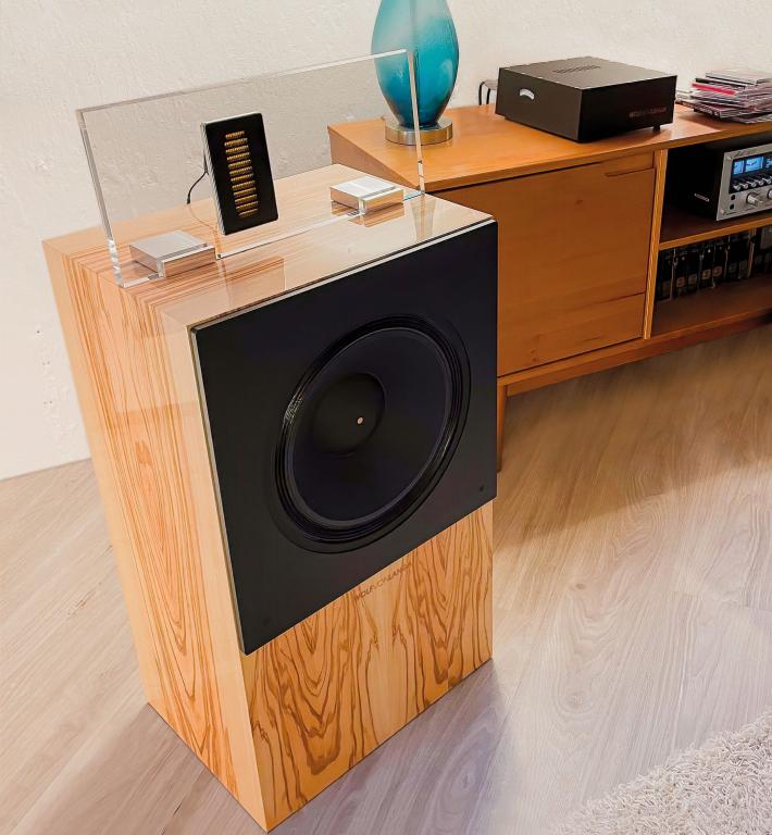 WOLF VON LANGA® Premium High End Lautsprecher. WVL STAGE+, SON oder ULTIMA, der Name ist Programm!  Wolf von Langa Premium High-End Lautsprecher