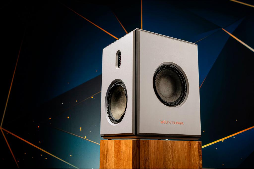 WOLF VON LANGA® 11334 SERENDIPITY+. Ist zwar klein, klingt aber richtig und außergewöhnlich gut!  Wolf von Langa Premium High-End Lautsprecher