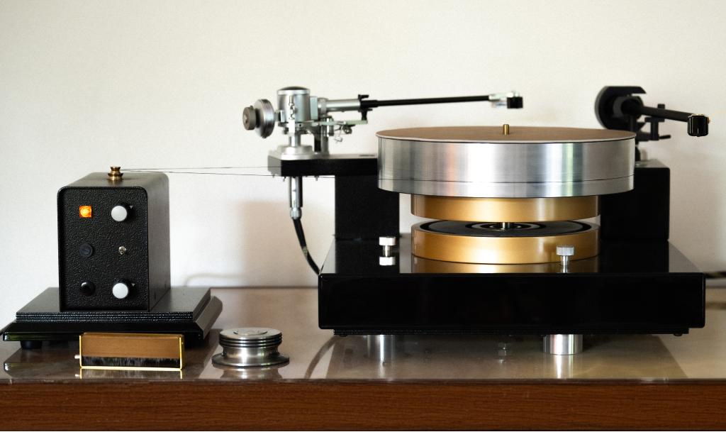 Platine Verdier, Magnepan +Musical Fidelity Nu-Vista mit Jürgen Reichmann am Freitag, 30.10. bei uns www.berlin-hifi.de und www.audio-offensive.de