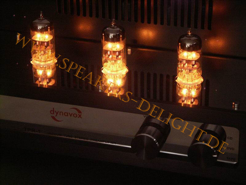 Dynavox TPR-1, Röhrenvorverstärker zum unglaublich günstigen Preis!! Dynavox TPR-1, Röhrenvorverstärker chrom o. schw.