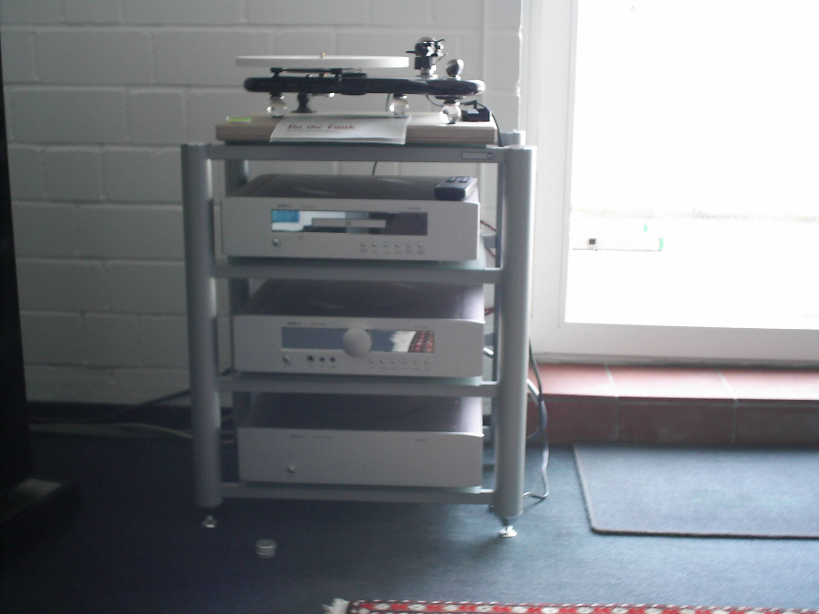 ASTINtrew bei audio equipment mauritz