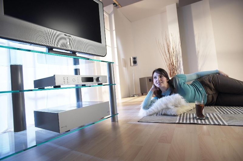 audiolab Audioprozessor 8000AP (Surroundvorverstärker) verzögert sich Surroundvorstufe & 7-Kanalendstufe  von audiolab