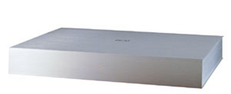 Neue Vierkanalendstufe von Densen