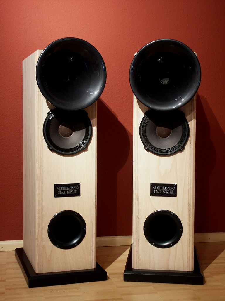 AUTHENTIC No.I MK.II: Kugelwellen- Hornlautsprecher!